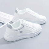 Chic baskets blanches confort léger
