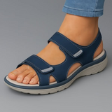 Zara - Sandales orthopédiques dans une ambiance estivale bleue